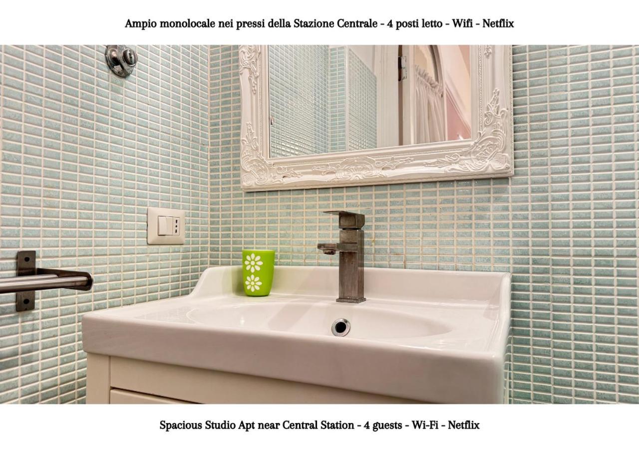Metro Garibaldi - Loft Con Wifi E 4 Posti Letto Presso La Stazione Centrale Di Napoli Exterior foto